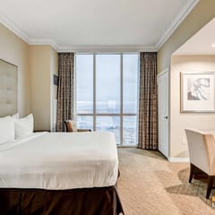 MGM Signature-34-602 1Br 2Ba Balcony Jacuzzi Suite