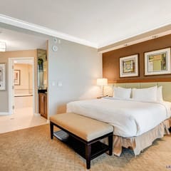 MGM Signature-14-704 Jacuzzi Studio
