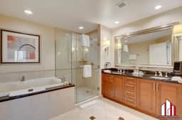MGM Signature-28-719 Strip View Jacuzzi Studio