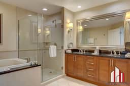 MGM Signature-24-709 Strip View Jacuzzi Studio