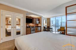 MGM Signature-25-711 Strip View Jacuzzi Studio