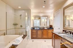 MGM Signature-02-602 1Br 2Ba Balcony Suite