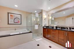 Signature 2Br3Ba F1 View Balcony Ste 17-801 and 03