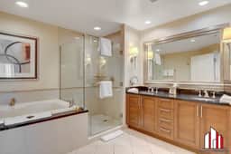MGM Signature-15-709 Strip View Jacuzzi Studio