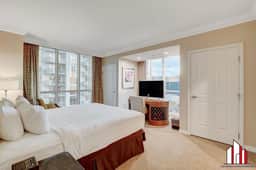 MGM Signature-07-802 1Br 2Ba Balcony Suite