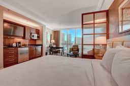 MGM Signature-21-703 Strip View Jacuzzi Studio
