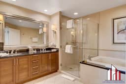 MGM Signature-17-718 Jacuzzi Studio