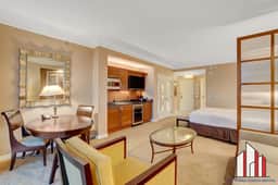 MGM Signature-11-704 Jacuzzi Studio