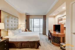 MGM Signature-33-714 Penthouse 1BR w/ Balcony View