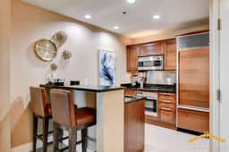 MGM Signature-23-702 1Bedroom 2Bath Balcony Suite