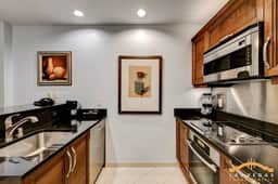 MGM Signature-23-802 1Br 2Ba Balcony Suite