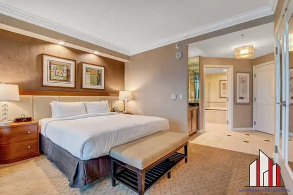 MGM Signature Condo w/ Strip & F1 Views, Jacuzzi - Image 1