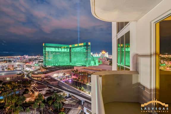 MGM Signature-14-602 1Br 2Ba Balcony Suite - Image 1