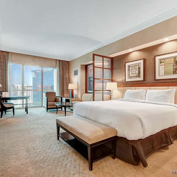 Penthouse MGM Signature: Strip View Balcony, Pools - Image 1