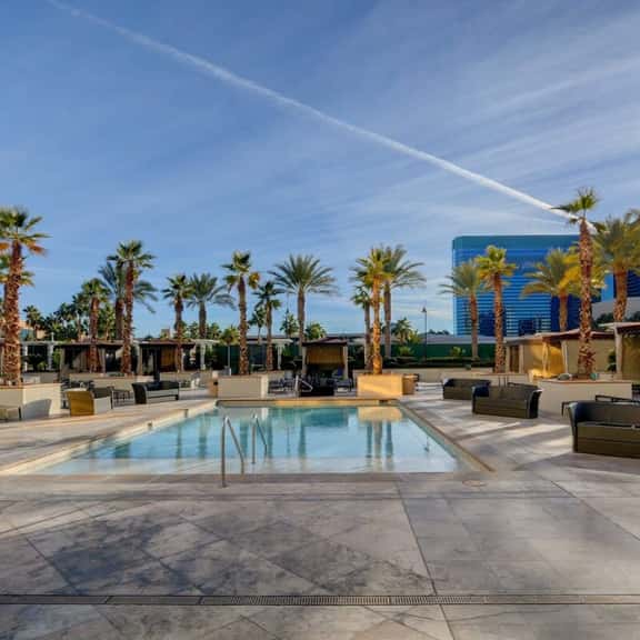MGM Signature- Lazy River Tower 1 Jacuzzi Workdesk - Image 1