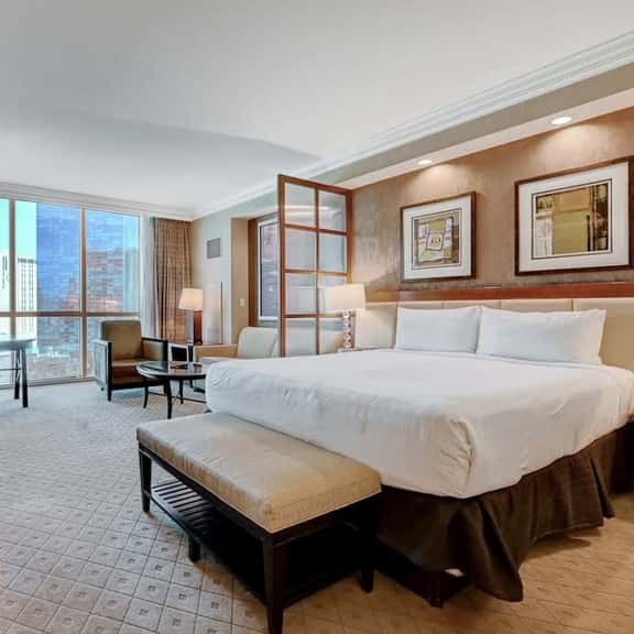 MGM Signature Strip View Jacuzzi, No Resort Fee - Image 1