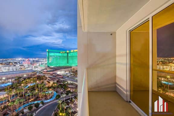 MGM Signature 15-620 1BR w/ Amazing Balcony Views