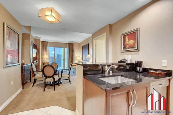 Signature 2Br3Ba F1 View Balcony Ste 30-719 and 21