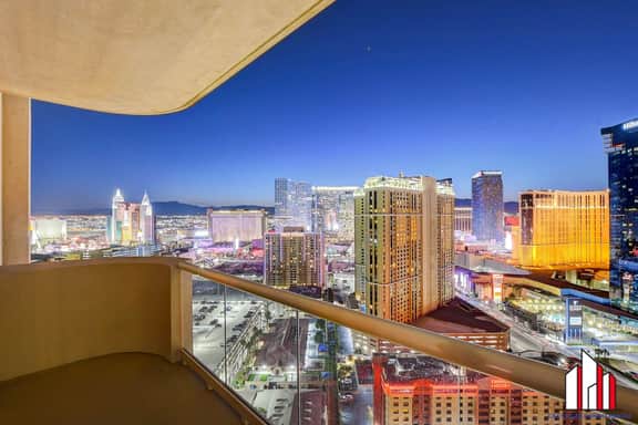 MGM Signature-28-705 F1 Track & Strip View Balcony