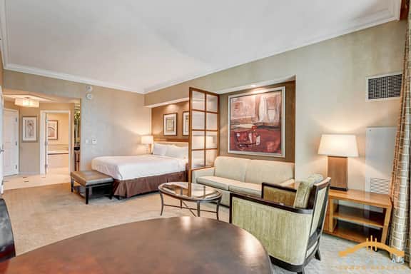MGM Signature-30-619 Strip View Jacuzzi Studio