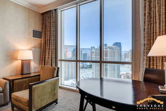 MGM Signature-30-619 Strip View Jacuzzi Studio