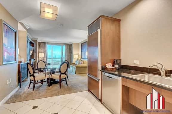 MGM Signature-10-714 1Br Balcony Suite Accessible