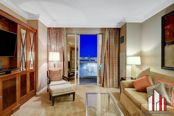 MGM Signature-10-714 1Br Balcony Suite Accessible