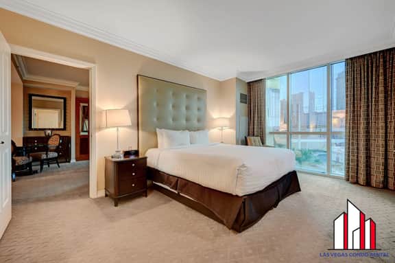 MGM Signature-03-821 1Br2Ba F1/Strip View Balcony