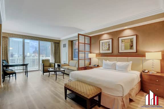 MGM Signature-07-607 Accessible Strip View Balcony