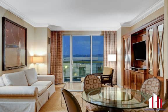 MGM Signature-07-620 1Br 2Ba Balcony Suite