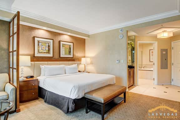 MGM Signature-03-611 Strip View Jacuzzi Studio