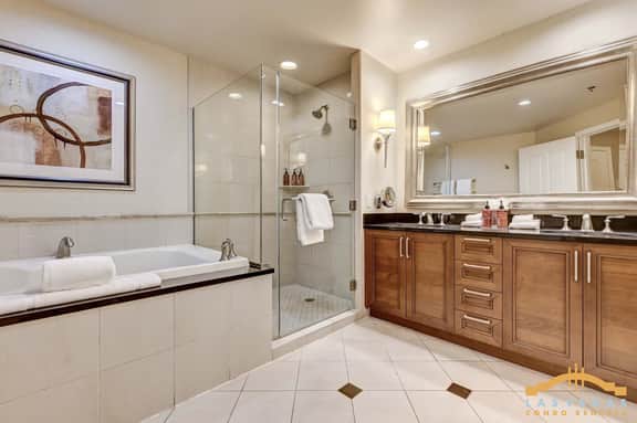 MGM Signature-23-709 Strip View Jacuzzi Studio