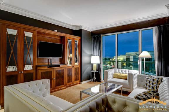 MGM Signature-04-602 1Br 2Ba Balcony Suite