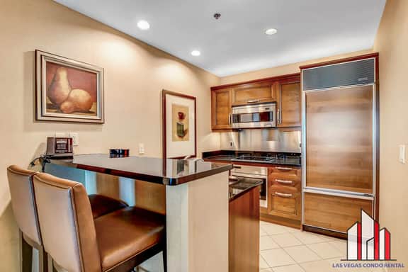 MGM Signature-07-702 1Bedroom 2Bath Balcony Suite