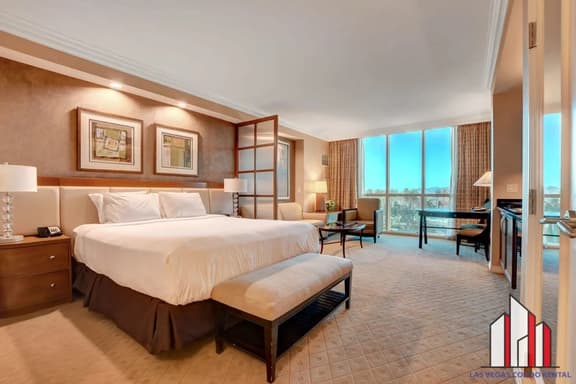 MGM Signature-04-704 Jacuzzi Studio