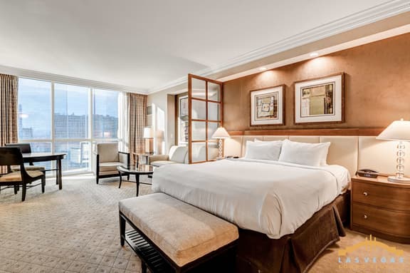 MGM Signature-24-711 Strip View Jacuzzi Studio