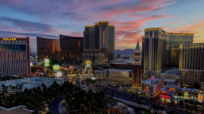 Las Vegas Grand Prix 2026: Where to Stay Near the Strip Circuit