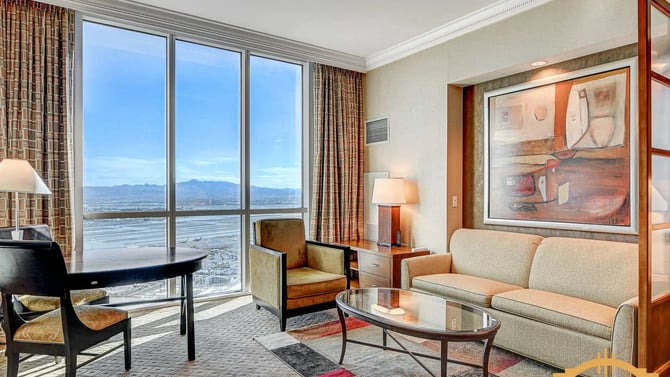 How Las Vegas Direct Booking of Your Condo Makes More Money